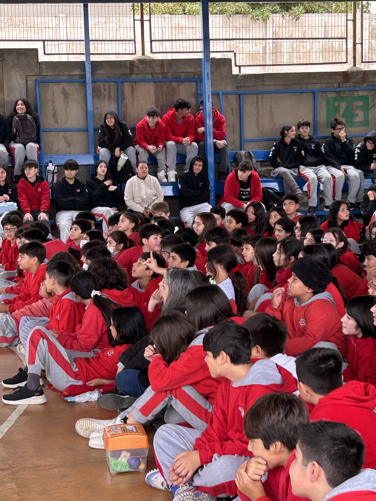 ¡Celebramos el Día de la Convivencia Escolar en el Colegio H.F. Camilo Henríquez! 2025 - 494569777_1159427852646872_7765167245950826257_n.jpg